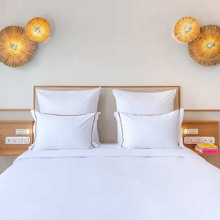 Brown Hotel 4*